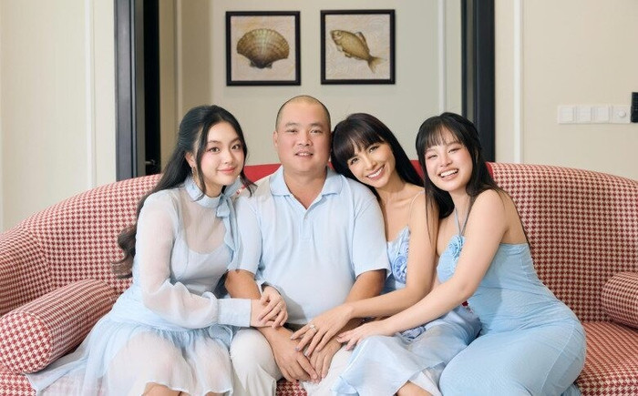 thuy-hanh-nhu-chi-gai-cua-hai-co.jpg