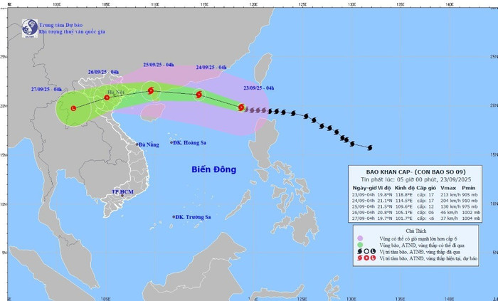 Siêu bão Ragasa có cường độ rất mạnh, phạm vi ảnh hưởng gió mạnh rất rộng, nhiều khả năng bão sẽ ảnh hưởng trực tiếp đến đất liền các tỉnh Bắc Bộ và Bắc Trung Bộ, tuy nhiên diễn biến của bão còn rất phức tạp