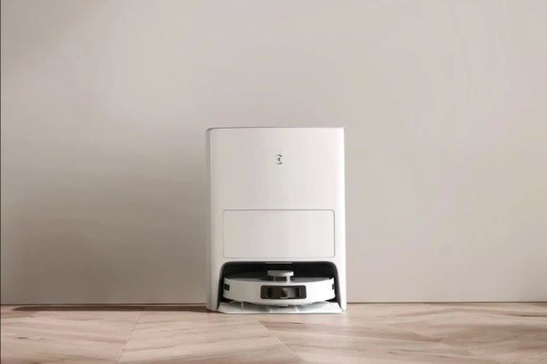 Dock sạc Ecovacs với đầy đủ tính năng giặt giẻ, thay nước vacum-1-578.jpg