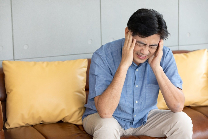 Nhận biết được các dấu hiệu báo trước đột quỵ và can thiệp y tế kịp thời là điều cần thiết để giảm thiểu các di chứng nguy hiểm