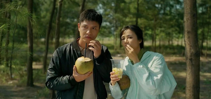 Trên các diễn đàn yêu phim Việt, diễn xuất của Anh Đào trở thành chủ đề bàn tán sôi nổi với hàng loạt bình luận hài hước cùng những lời khen “có cánh” dành cho lối thể hiện tự nhiên, duyên dáng của cô