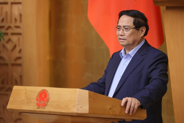 Thủ tướng ghi nhận, biểu dương, đánh giá cao các cấp, các ngành, các địa phương đã nỗ lực vượt bậc, vượt qua khó khăn, thách thức, đạt được những kết quả quan trọng trên hầu hết các lĩnh vực trong 10 tháng đầu năm