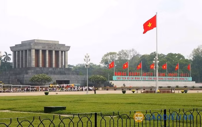 Dịp nghỉ lễ 2/9 năm nay, Sở Du lịch Hà Nội sẽ tiếp tục phối hợp với Bộ Tư lệnh Bảo vệ Lăng Chủ tịch Hồ Chí Minh triển khai công tác phục vụ nhân dân và du khách vào viếng Lăng Bác
