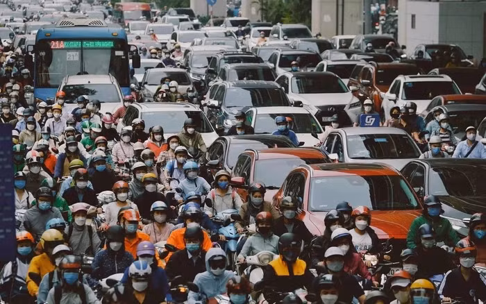 Hà Nội đề xuất cấm xe máy xăng trong vành đai 1 theo khung giờ