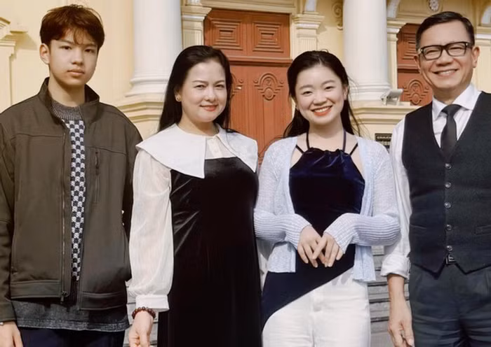nsnd-thu-que-nsut-pham-cuong-vo.jpg