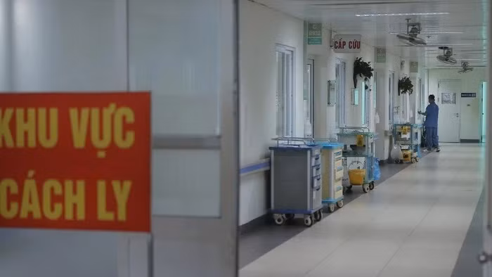 Bộ Y tế khuyến cáo người dân có biểu hiện sốt, ho, khó thở thì phải đến ngay cơ sở y tế nơi gần nhất để được kiểm tra, theo dõi và xử lý kịp thời