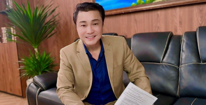 Nam tài tử đình đám Lý Hùng: Tiết lộ cát xê mấy chục cây vàng, U60 vẫn độc thân, sống trong biệt thự 700 m2 giữa Sài Thành