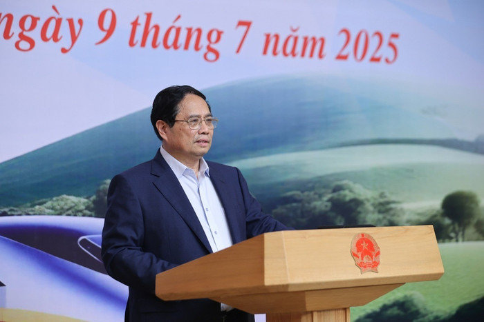 Thủ tướng phát biểu tại Hội nghị trực tuyến phiên họp thứ 3 của Ban Chỉ đạo các công trình trọng điểm, dự án quan trọng quốc gia lĩnh vực đường sắt