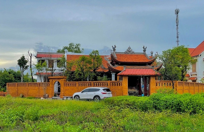 chiem-nguong-2-biet-phu-bac-ty-c.jpg