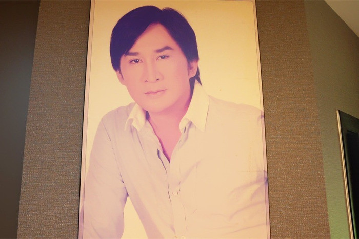 Ảnh của nam nghệ sĩ lúc trẻ