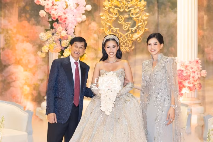 Đám cưới của Tiên Nguyễn - con gái tỷ phú Johnathan Hạnh Nguyễn và doanh nhân Thuỷ Tiên gây sốt mạng xã hội