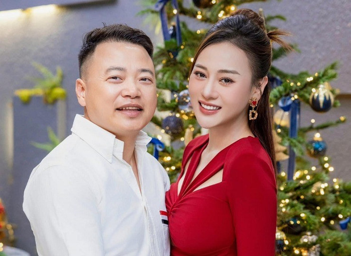 Phương Oanh đóng vai trò gì trong việc kinh doanh của Shark Bình?