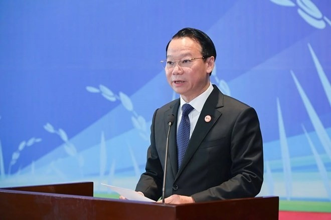 Ông Đỗ Đức Duy bị Bộ Chính trị kỷ luật cảnh cáo