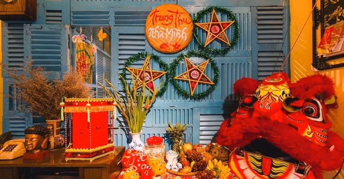  Chiêm ngưỡng những mâm cỗ Trung thu đẹp và ý nghĩa của hội chị em yêu bếp