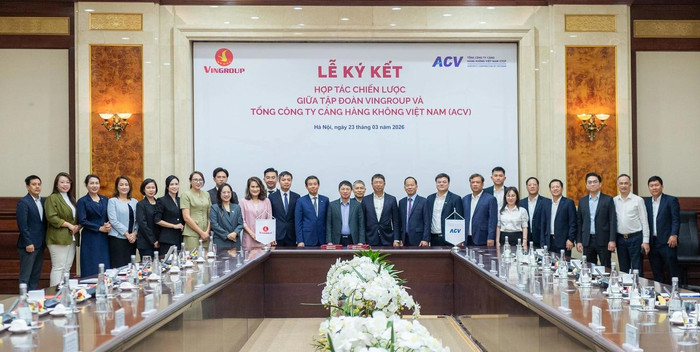 Đại diện ACV và Vingroup tại lễ ký kết