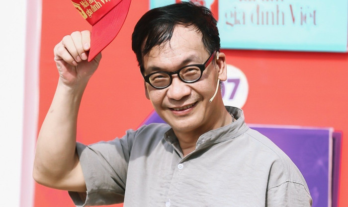 NSƯT Đức Khuê là gương mặt quen thuộc với khán giả yêu phim truyền hình cũng như sân khấu kịch 20221108-522a5550-812-5095.jpg