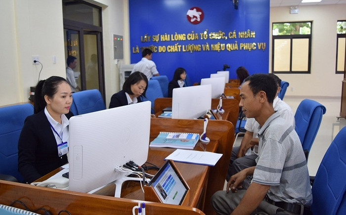 Bộ Chính trị, Ban Bí thư yêu cầu khẩn trương ban hành chế độ, chính sách hỗ trợ người hoạt động không chuyên trách ở cấp xã 