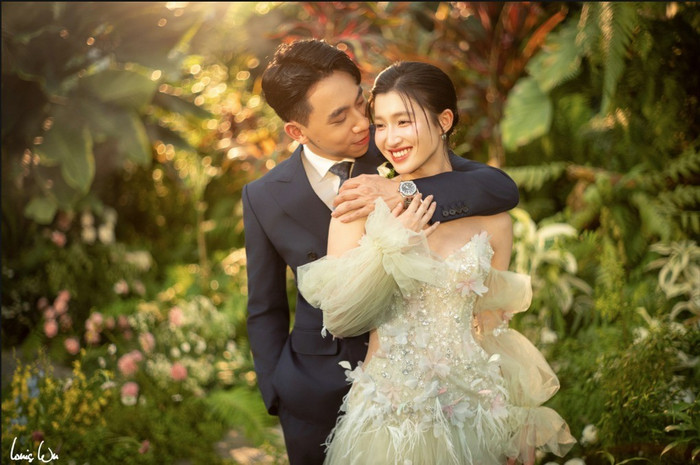 Hé lộ số cổ phiếu các nàng dâu hào môn Việt đang nắm tại nhà chồng