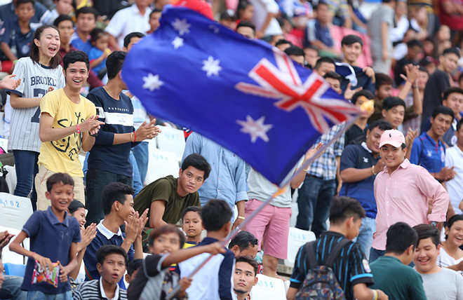 CĐV Campuchia phấn khích khi U16 Australia vô địch Đông Nam Á ảnh 2 CĐV Campuchia phấn khích khi U16 Australia vô địch Đông Nam Á ảnh 2