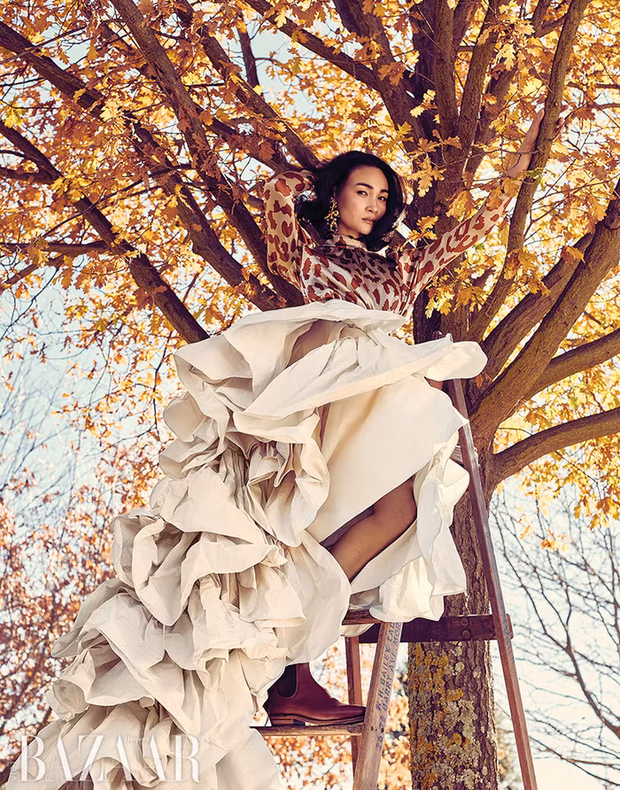 5 người mẫu Việt thành công trên sàn diễn thời trang quốc tế-12