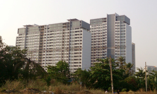 Dự án PetroVietnam Landmark bị nhiều khách hàng cũng như đối tác khởi kiện do bán nhà trái luật, giao nhà không đúng cam kết... Ảnh: Vũ Lê Dự án PetroVietnam Landmark bị nhiều khách hàng cũng như đối tác khởi kiện do bán nhà trái luật, giao nhà không đúng cam kết... Ảnh: Vũ Lê