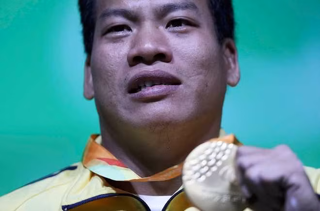 Đô cử Việt Nam nhận huy chương vàng Paralympic 2016