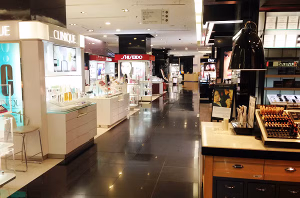 Parkson Thái Hà đóng cửa sau 8 năm: Rút khỏi Hà Nội? ảnh 10