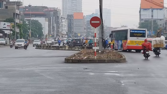 Ngốn 2.000 tỷ, 'đường cong mềm mại' vẫn chưa thành hình ảnh 3