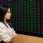 VN-Index vào pha “thử lửa”, công ty chứng khoán hạ kỳ vọng ngắn hạn
