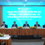 Vietnam Airlines tăng vốn 9.000 tỷ, chi 3,5 tỷ USD mua thêm 50 máy bay mới