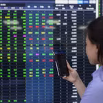 Thị trường chùn bước trước ngưỡng 1.700, VN-Index lộ dấu hiệu "đuối sức"?