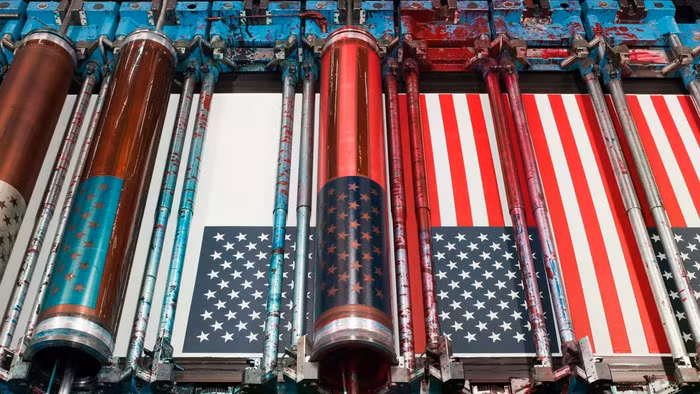 Giấc mơ sản xuất tại Mỹ của Tổng thống Donald Trump gặp rất nhiều rào cản