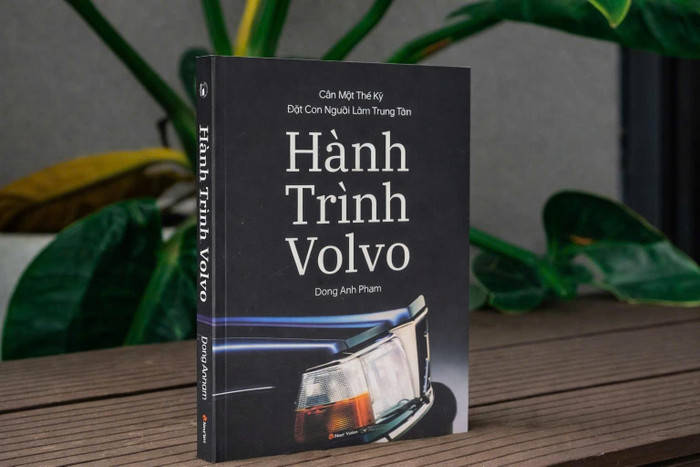 Cuốn Hành Trình Volvo – ấn bản dành giới hạn được Volvo sử dụng làm quà tặng thương hiệu