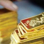 Vàng áp sát mốc 157 triệu đồng/lượng, chuyên gia dự báo sóng tăng chưa hạ nhiệt