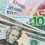 Tỷ giá USD hôm nay ngày 29/12: Áp lực đè nặng lên USD, tỷ giá ngân hàng phân hóa