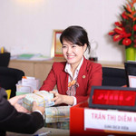 Khai xuân bằng tiền mặt và vàng, ngân hàng tung ngàn ưu đãi hút vốn