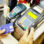 Cuối năm, lãi suất thẻ tín dụng bất ngờ tăng cao