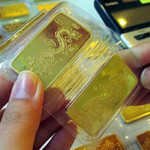 Chênh lệch mua - bán vàng miếng ở mức cao, người mua đối mặt rủi ro lớn