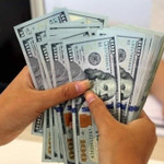 Tỷ giá USD hôm nay ngày 26/2: USD chững lại sau nhịp tăng mạnh, chênh lệch thị trường thu hẹp