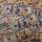 Tỷ giá USD hôm nay ngày 23/4: USD chợ đen quay đầu giảm, trái chiều đà tăng nhẹ của thế giới