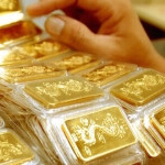 Vàng bất ngờ xả mạnh, SJC giảm sốc 1 triệu đồng mỗi lượng