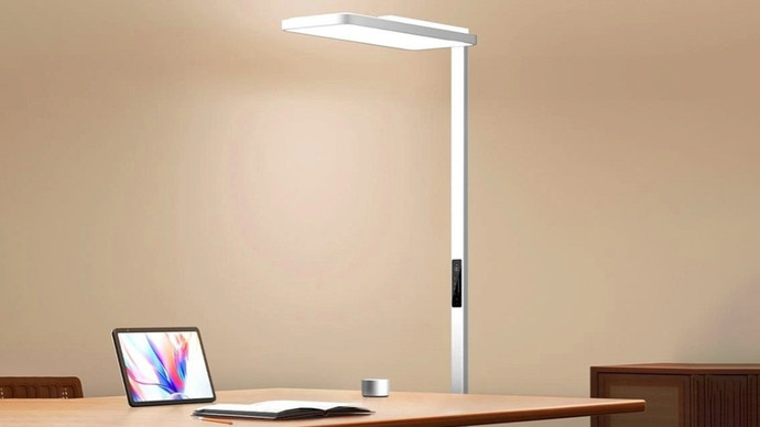 Xiaomi ra mắt đèn học AI tự điều chỉnh độ sáng theo thói quen người dùng
