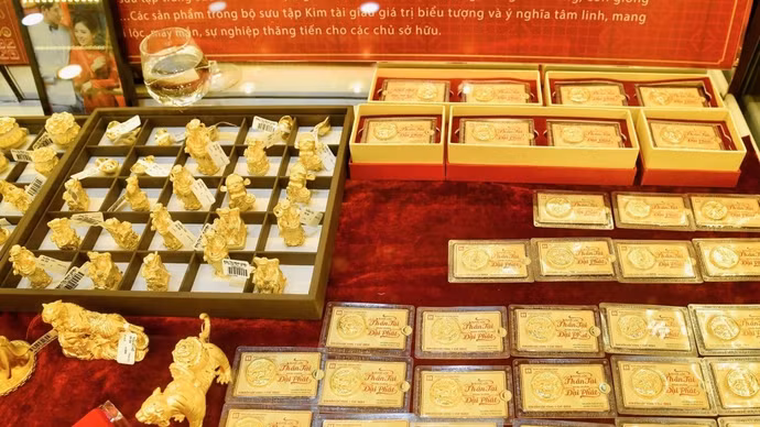 Giá vàng giằng co trước giờ G của Fed