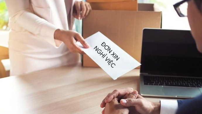 Con vào đại học, mẹ đơn thân 50 tuổi trăn trở nghỉ hưu sớm hay tiếp tục làm việc