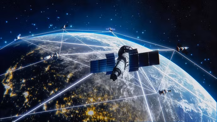 Trận chiến trên bầu trời giữa những đế chế Internet