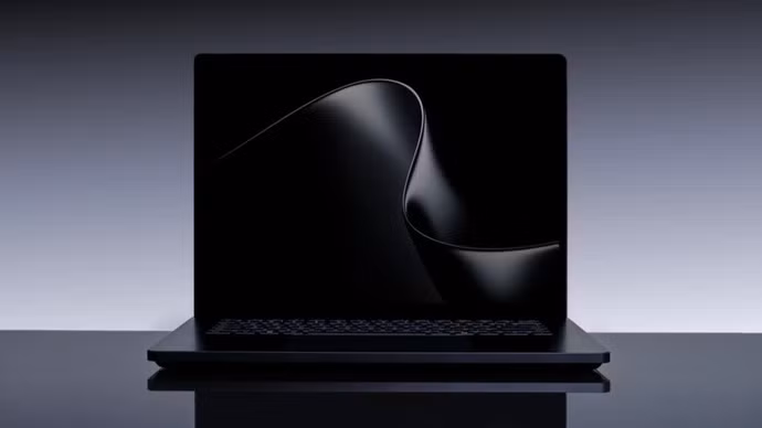 Microsoft ra mắt Surface Laptop Ultra, trang bị chip NVIDIA thế hệ mới nhất