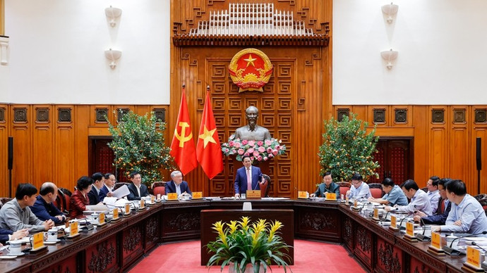 Thủ tướng Phạm Minh Chính chủ trì cuộc họp Thường trực Chính phủ để tiếp tục cho ý kiến về các giải pháp bảo đảm cung ứng và bình ổn giá xăng dầu