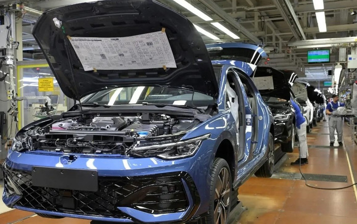 Ngành ô tô toàn cầu lao đao vì Trung Quốc siết chặt xuất khẩu đất hiếm