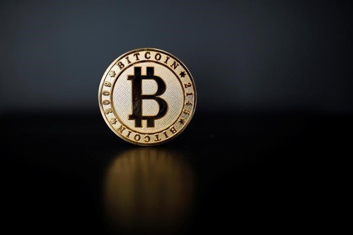 Giá Bitcoin tăng mạnh, nhà đầu tư lớn quay lại “gom hàng”