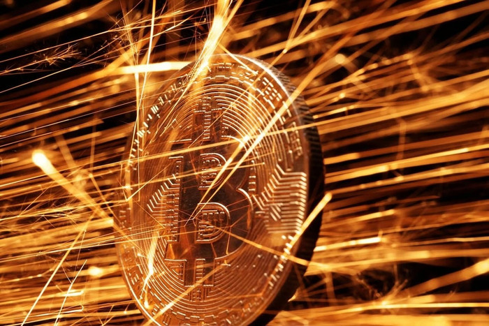 Giá Bitcoin "thăng hoa", phá vỡ kỷ lục mọi thời đại